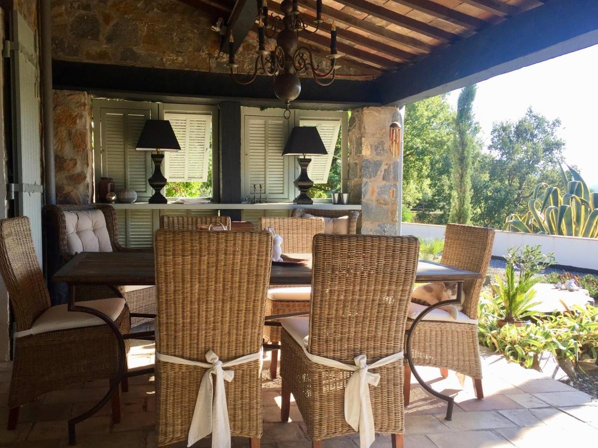 Les Aurochs Bed & Breakfast Гримо Екстериор снимка
