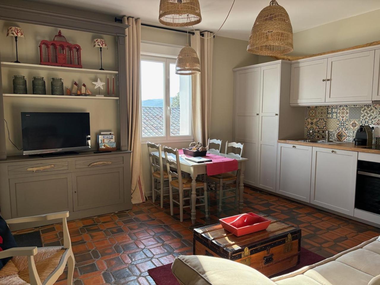 Les Aurochs Bed & Breakfast Гримо Екстериор снимка