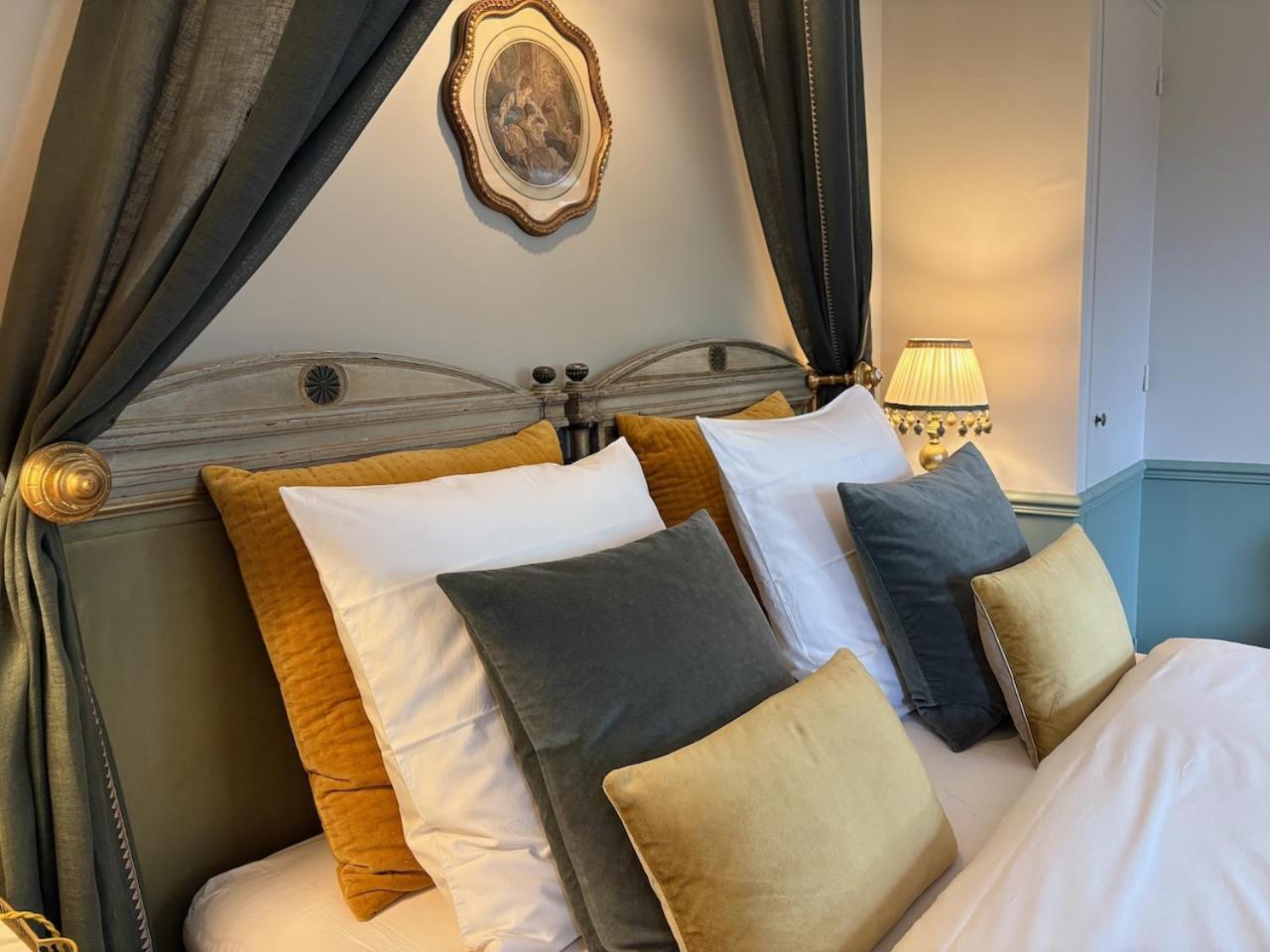 Les Aurochs Bed & Breakfast Гримо Екстериор снимка